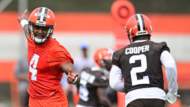 May 25, 2022; Berea, OH, USA; Cleveland Browns quarterback Deshaun Watson (4) runs the offense with wide receiver Amari Cooper (2) during organized team activities at CrossCountry Mortgage Campus. Mandatory Credit: Ken Blaze-USA TODAY Sports